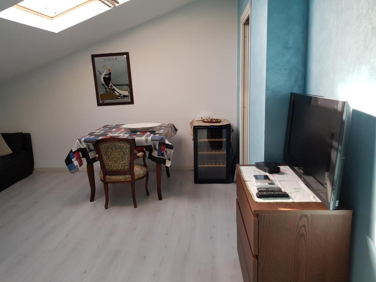 Bed and Breakfast Dormi Da Me Sul Mare Civitanova Marche Exterior foto